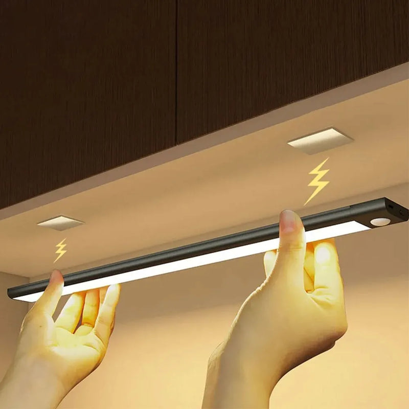 Luminária de Armário LED com Sensor de Movimento